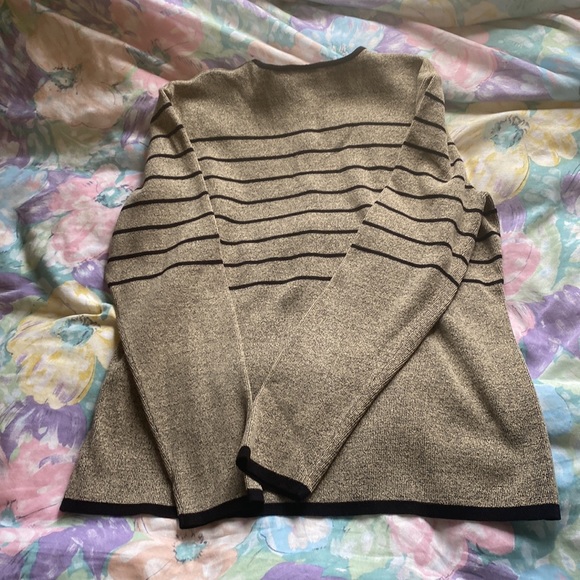 Emma James sweater. Size M - Picture 5 of 5